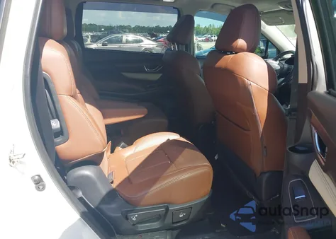 2020 Subaru Ascent Touring z USA, uszkodzony, nr VIN 4S4WMARD1L3466819